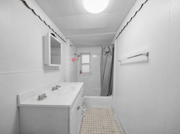 43 Granfield Avenue, Bridgeport CT 06610