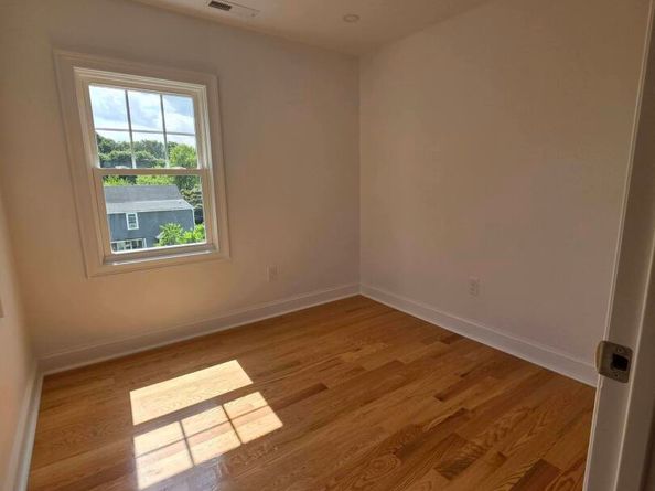 62 Davis Street, Danbury CT 06810