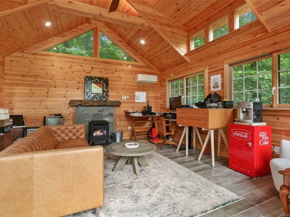 101 Golden Hill Street, Trumbull CT 06611