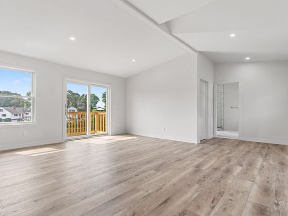 281 East Avenue, Norwalk CT 06850