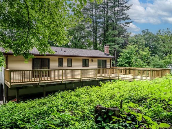 4 Deer Run Trail, Sherman CT 06784