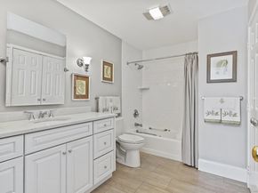 51 Hale Lane 51, Darien CT 06820