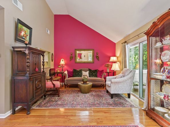 51 Hale Lane 51, Darien CT 06820
