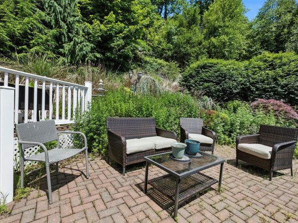 11 Squantz View Drive, New Fairfield CT 06812