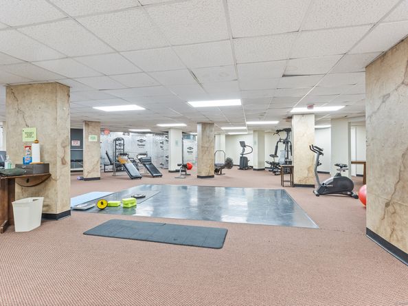 71 Strawberry Hill Avenue APT 820, Stamford CT 06902