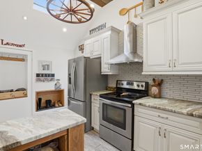 58 Sleepy Hollow Lane, Stamford CT 06907