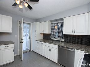 3 Whitlock Avenue, Bethel CT 06801