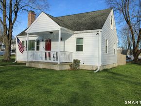 3 Whitlock Avenue, Bethel CT 06801