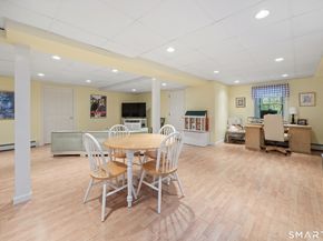 196 Mariomi Road, New Canaan CT 06840