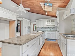 31 Mountain View Drive, Brookfield CT 06804