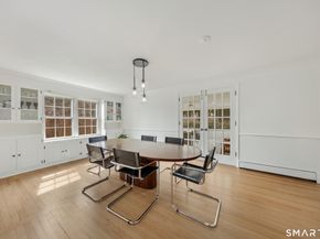 127 S Gate Lane, Fairfield CT 06890