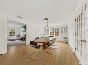 127 S Gate Lane, Fairfield CT 06890
