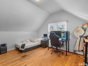 948 Wayne Street, Bridgeport CT 06606