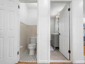 948 Wayne Street, Bridgeport CT 06606