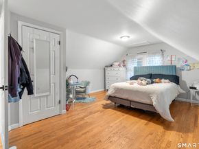 948 Wayne Street, Bridgeport CT 06606