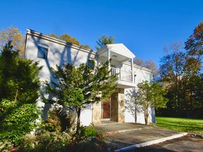 106A Comstock Hill Avenue, Norwalk CT 06850