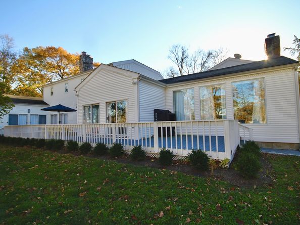 106A Comstock Hill Avenue, Norwalk CT 06850