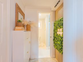 8 Rolling Lane, Norwalk CT 06851