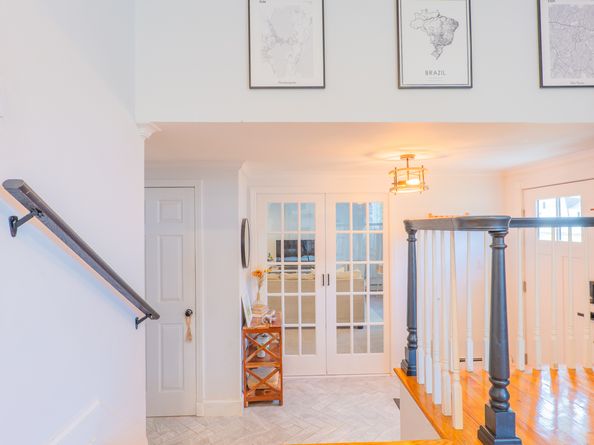 8 Rolling Lane, Norwalk CT 06851