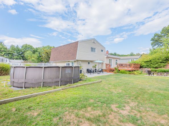 8 Rolling Lane, Norwalk CT 06851