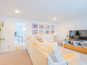 8 Rolling Lane, Norwalk CT 06851