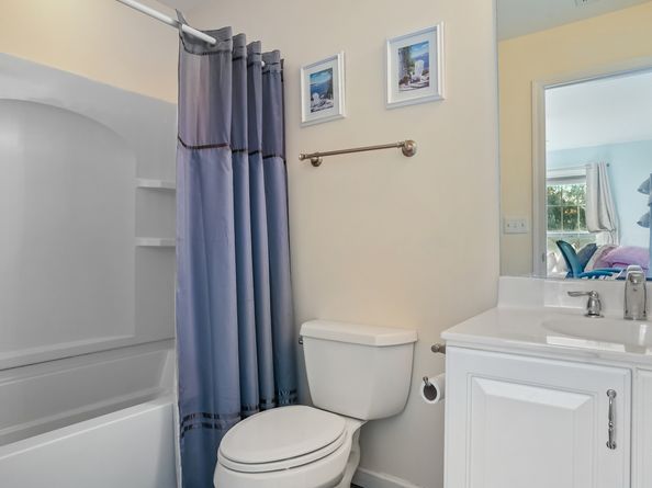 4 Brinscall Court 4, Danbury CT 06810