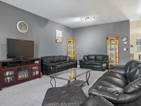 4 Brinscall Court 4, Danbury CT 06810