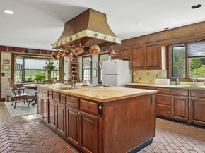 21 Fuller Road, Trumbull CT 06611