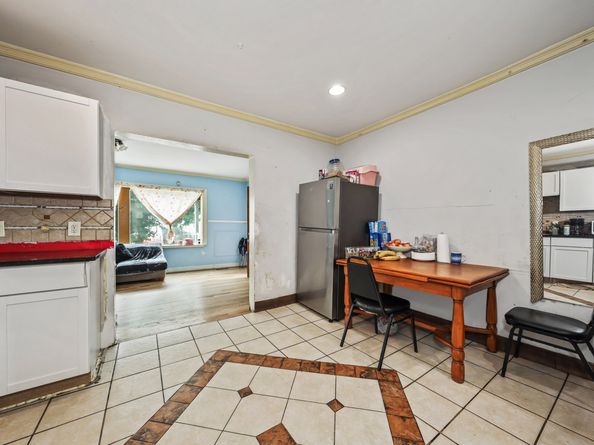 171 Jones Avenue, Bridgeport CT 06604