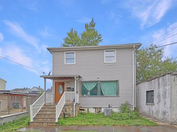 171 Jones Avenue