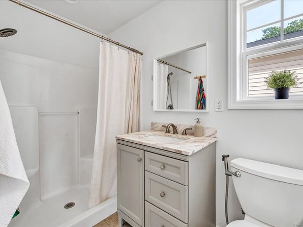 164 Hamilton Avenue 4, Stratford CT 06615