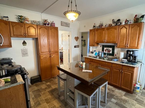661 Iranistan Avenue, Bridgeport CT 06605
