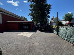 661 Iranistan Avenue, Bridgeport CT 06605
