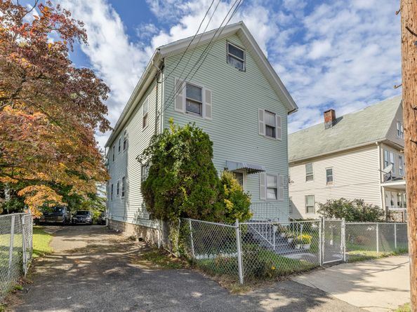 247 6th Street, Bridgeport CT 06607
