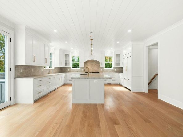 10 Stony Brook Road, Darien CT 06820