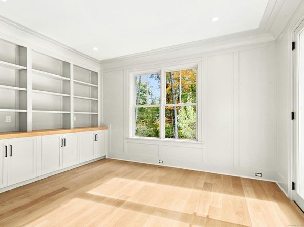10 Stony Brook Road, Darien CT 06820