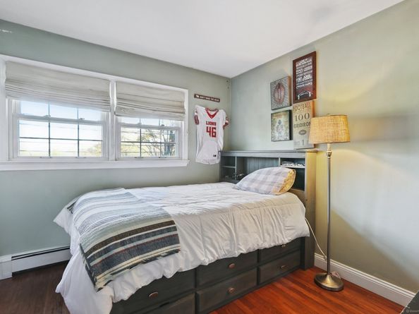 88 S King Street, Danbury CT 06811