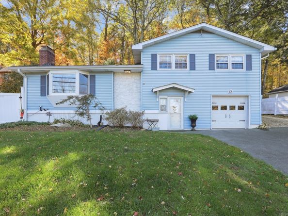 88 S King Street, Danbury CT 06811