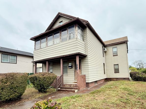 178 Island Brook Avenue, Bridgeport CT 06606