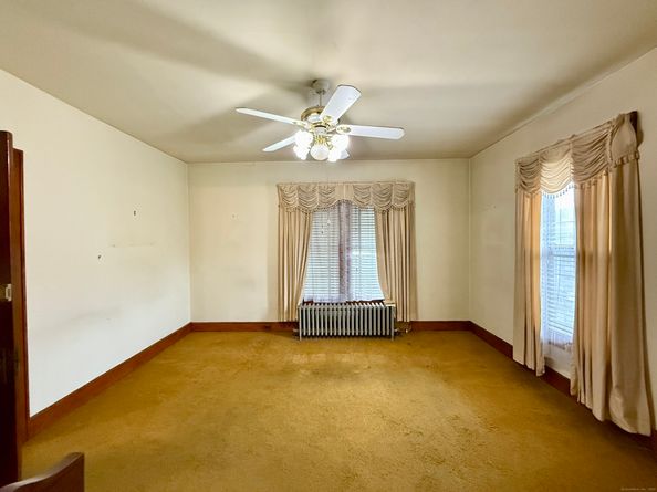 178 Island Brook Avenue, Bridgeport CT 06606