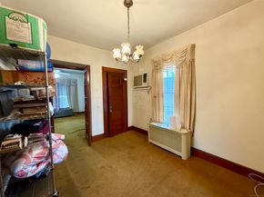178 Island Brook Avenue, Bridgeport CT 06606