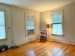 178 Island Brook Avenue, Bridgeport CT 06606