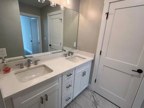 37 Old Route 7 4, Brookfield CT 06804