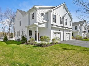 37 Old Route 7 4, Brookfield CT 06804