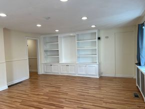 694 Boston Post Road, Darien CT 06820