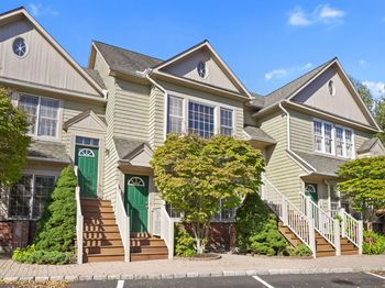 79 Locust Avenue