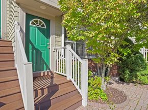 79 Locust Avenue APT 212, New Canaan CT 06840