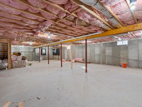 289 Harriet Street, Bridgeport CT 06608