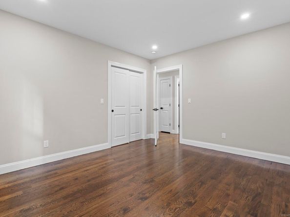 289 Harriet Street, Bridgeport CT 06608