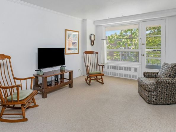 71 Strawberry Hill Avenue apt 203, Stamford CT 06902